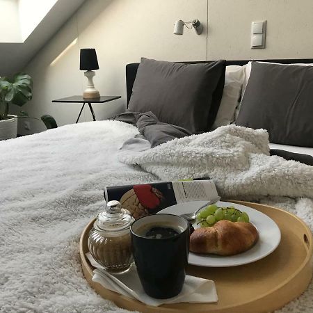 Apartament "Warszawa" ภายนอก รูปภาพ