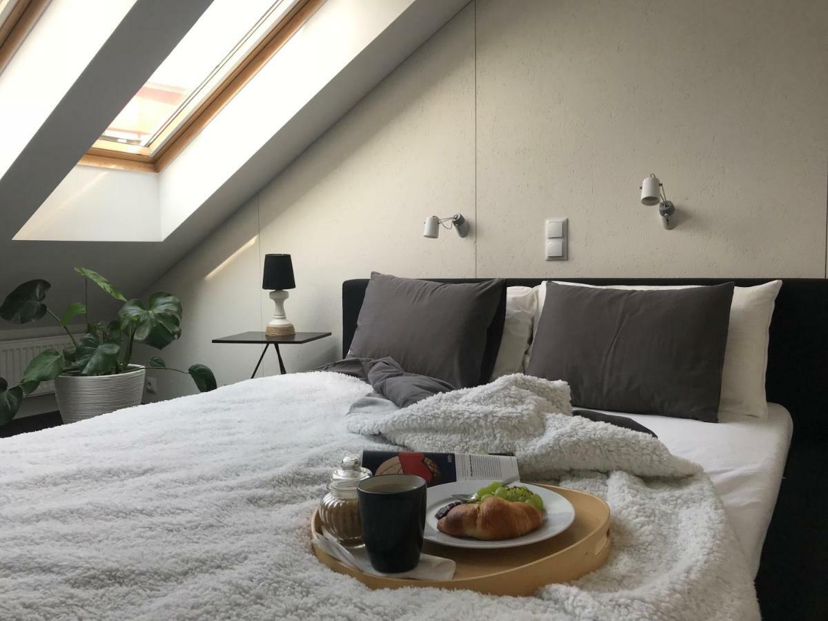 Apartament "Warszawa" ภายนอก รูปภาพ
