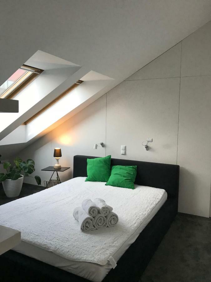 Apartament "Warszawa" ภายนอก รูปภาพ